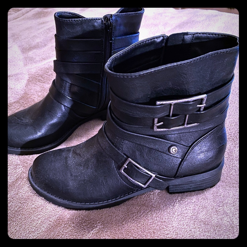 Guess ankle boots